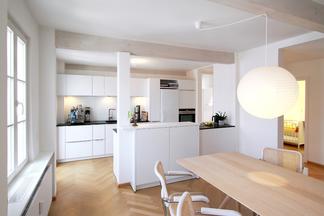 Holz in Küche und Esszimmer